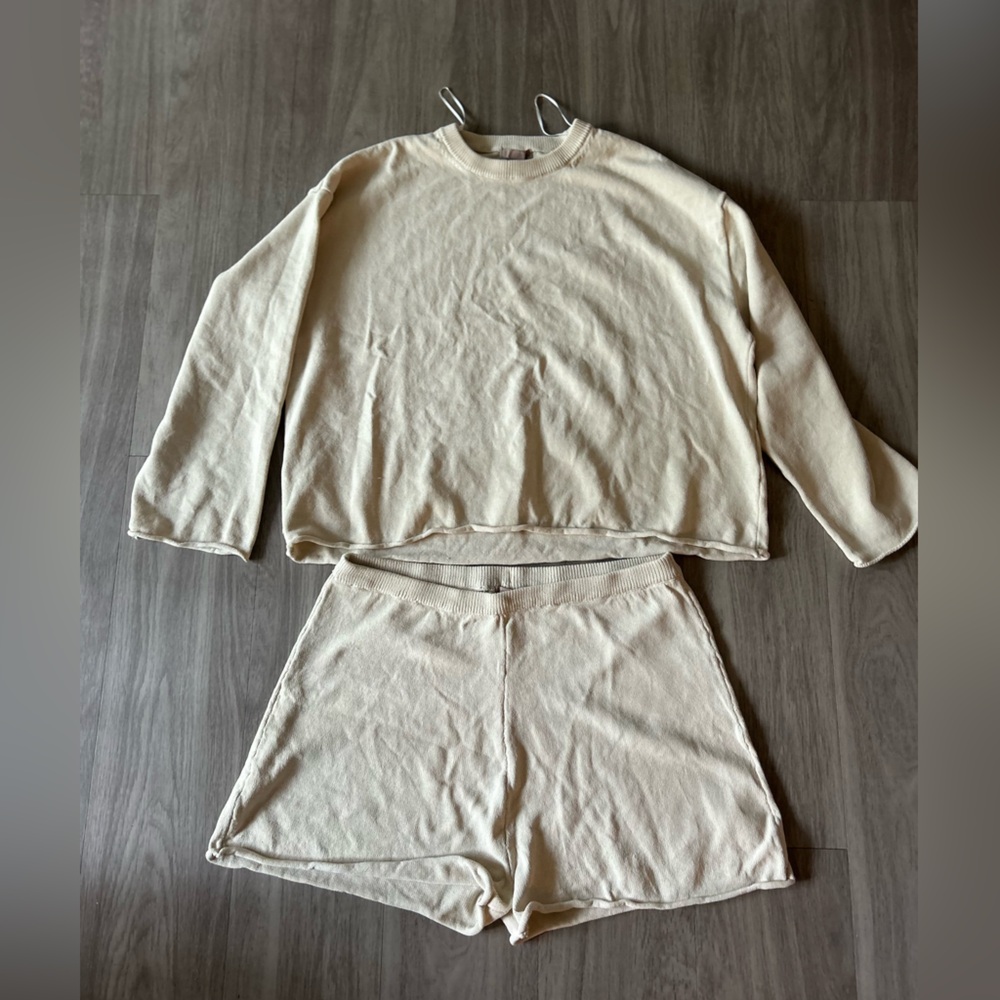 H&M Beige Knit Lounge Set